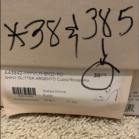 Sergio Rossi Godiva Pumps - Picture 3 of 9